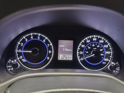 Used 2011 INFINITI G37 x Sedan w/ Premium Pkg AWD/4WD image 39