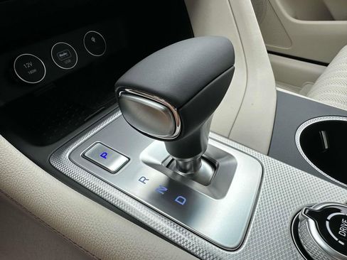 New 2026 Genesis G70 2.5T Prestige image 19