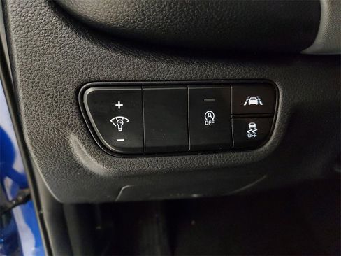 Certified 2022 Kia Seltos LX image 14