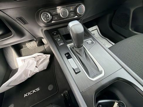New 2026 Nissan Kicks S image 19