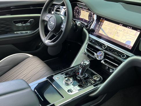 Used 2023 Bentley Flying Spur W12 AWD/4WD image 16