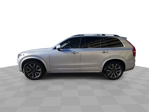 Used 2019 Volvo XC90 T6 Momentum w/ Protection Package Premier image 5