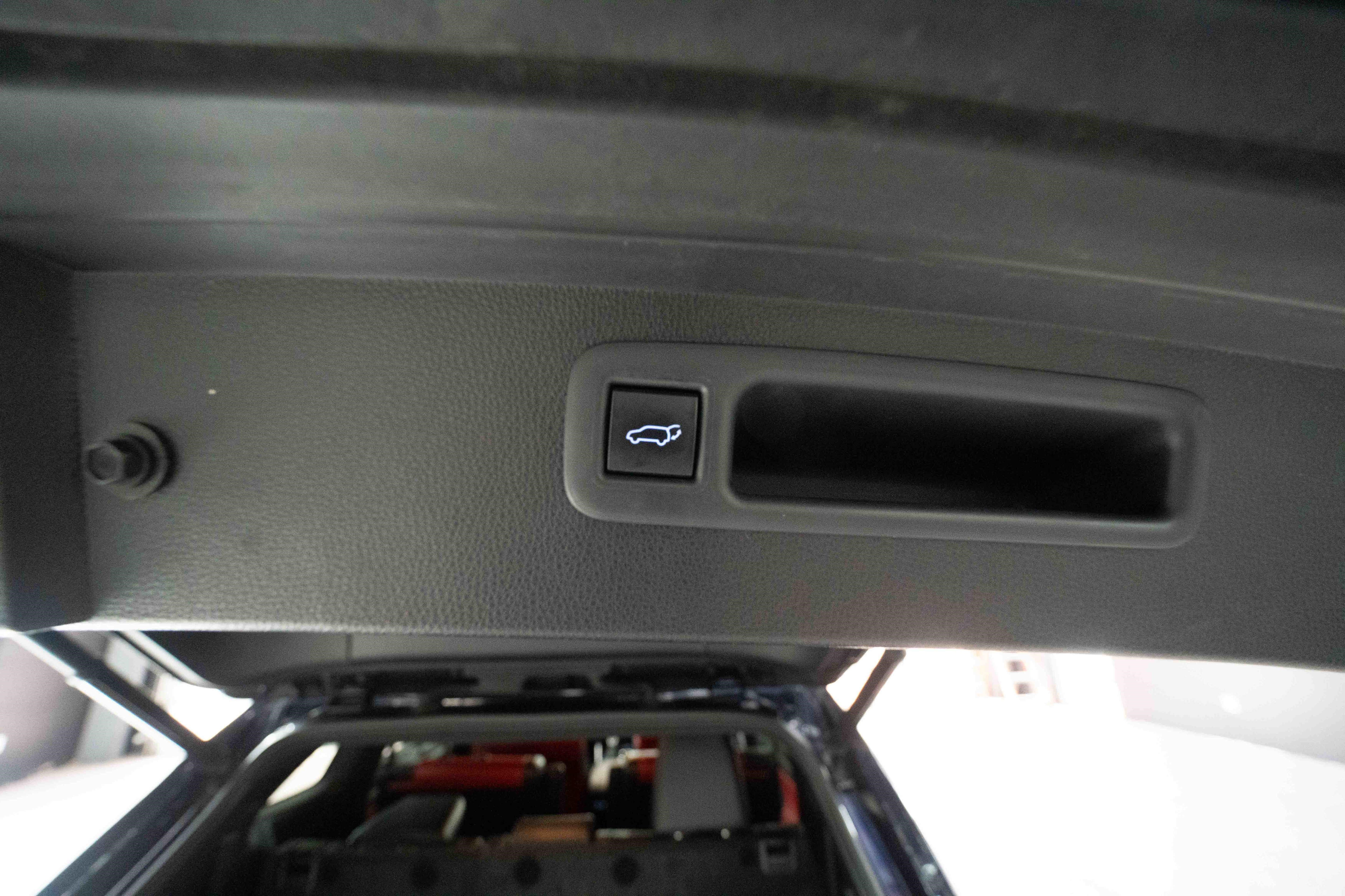 Used 2022 Toyota Highlander XSE AWD/4WD image 29