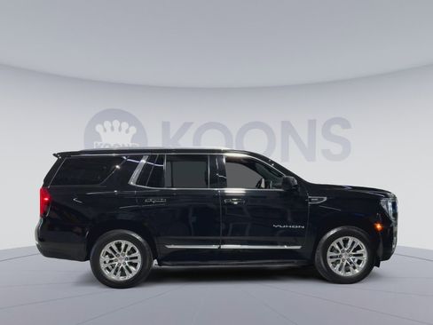 Used 2023 GMC Yukon SLT AWD/4WD image 12
