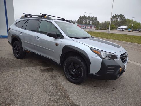 Used 2023 Subaru Outback Wilderness AWD/4WD image 10