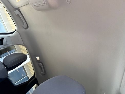 Used 2022 Ford Escape SE w/ Cold Weather Package image 16