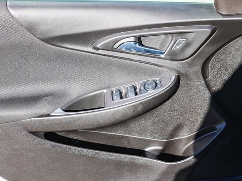 Used 2024 Chevrolet Malibu LT image 21