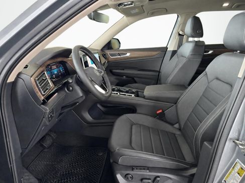 New 2026 Volkswagen Atlas SEL AWD/4WD image 16