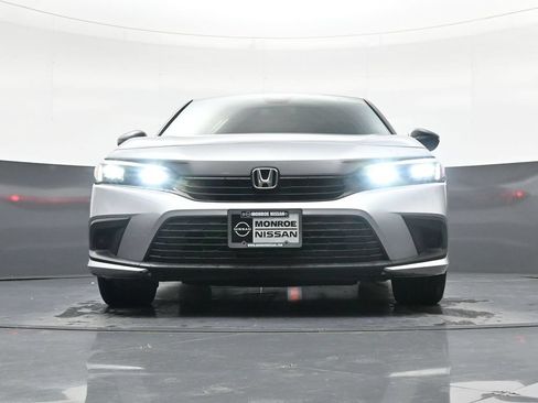 Used 2023 Honda Civic Sport image 20
