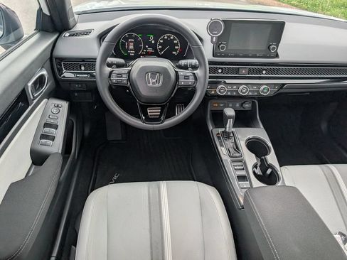 Used 2025 Honda Civic Sport image 3