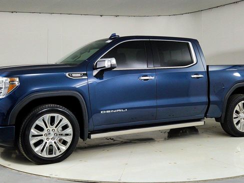Used 2021 GMC Sierra 1500 Denali w/ Denali Ultimate Package AWD/4WD image 3