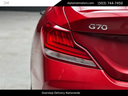 Used 2019 Genesis G70 2.0T Advanced w/ Prestige Package image 11