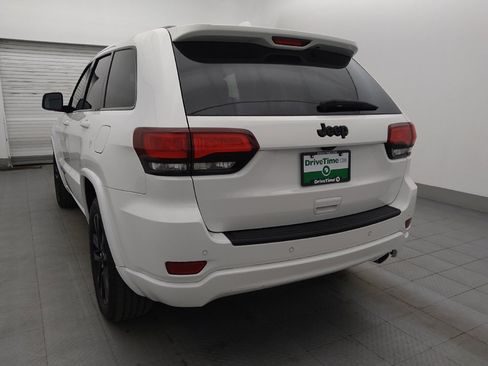 Used 2019 Jeep Grand Cherokee Altitude RWD image 5