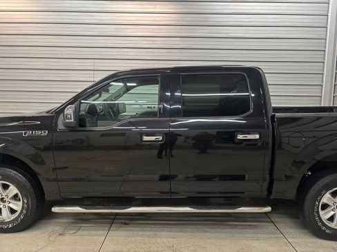 Used 2019 Ford F150 XLT image 9
