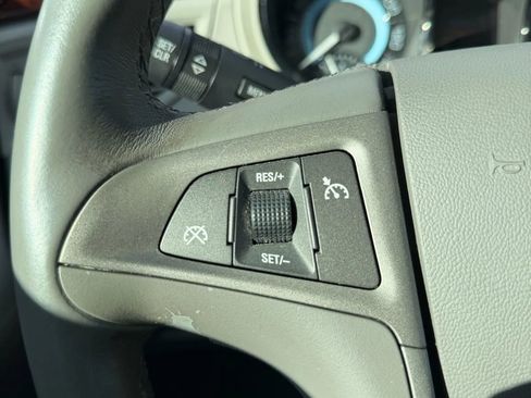 Used 2013 Buick LaCrosse Leather image 19