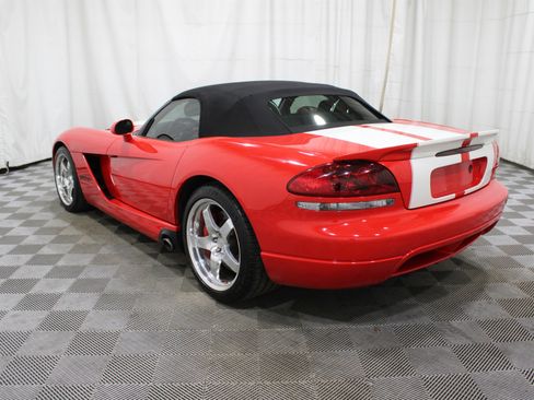 Used 2004 Dodge Viper SRT-10 image 18