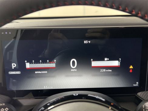 New 2025 Nissan Kicks SR image 10