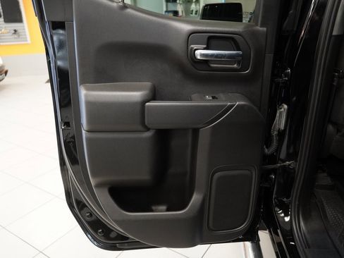 Used 2019 Chevrolet Silverado 1500 LT w/ All-Star Edition image 23