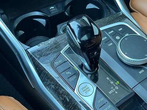 Used 2022 BMW 330i Sedan w/ Driving Assistance Package image 23