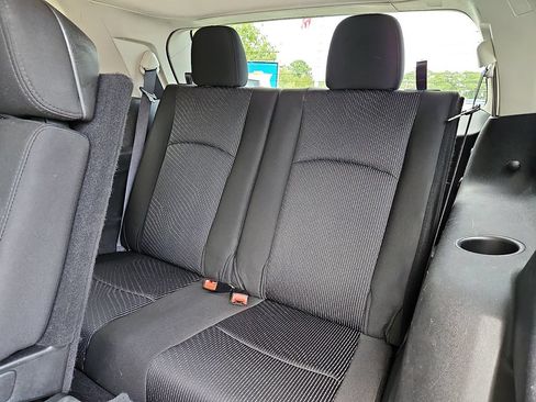 Used 2020 Dodge Journey SE w/ SE Popular Equipment Group FWD image 11
