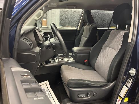 Used 2014 Toyota 4Runner 4WD image 11