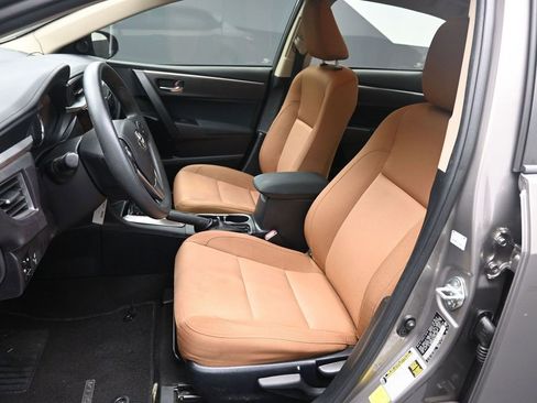 Used 2016 Toyota Corolla L image 18