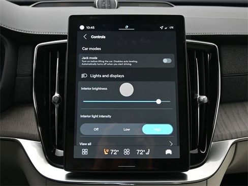 New 2026 Volvo XC90 B6 Ultra image 17