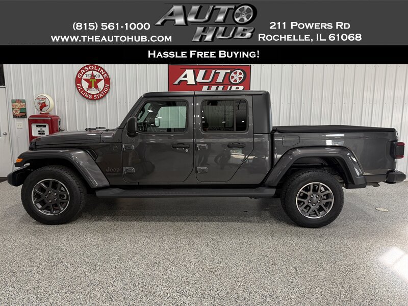 Used 2021 Jeep Gladiator Sport w/ Quick Order Package 24Q 80Th AWD/4WD image 1