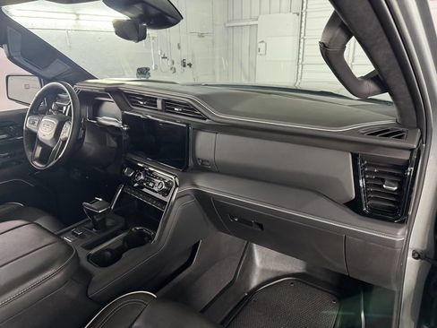 Used 2024 GMC Sierra 1500 AT4X image 68