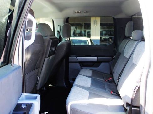 Used 2023 Ford F150 XLT AWD/4WD image 12