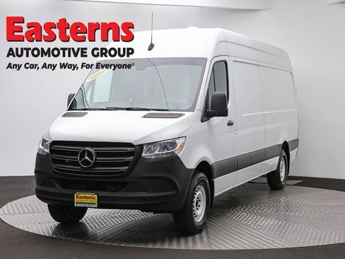 Used 2020 Mercedes-Benz Sprinter 2500 w/ Driver Convenience Package image 1