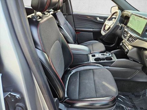 Certified 2023 Ford Escape ST-Line w/ Tech Pack #1 image 24