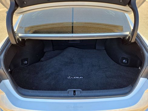 Used 2019 Lexus ES 350 w/ Premium Package FWD image 12