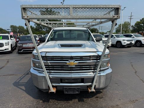 Used 2017 Chevrolet Silverado 2500 W/T AWD/4WD image 8
