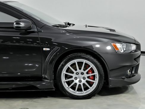 Used 2015 Mitsubishi Lancer Evolution GSR image 15
