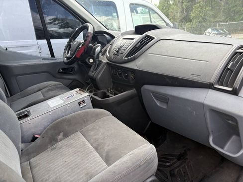 Used 2016 Ford Transit 150 130 Low Roof w/ Exterior Upgrade Package RWD image 13