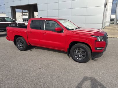 New 2025 Nissan Frontier SV w/ SV Convenience Package