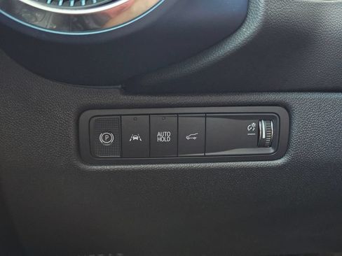 Used 2025 Chevrolet Equinox EV LT FWD image 34