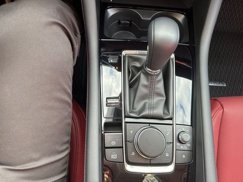 New 2026 MAZDA MAZDA3 Carbon image 41