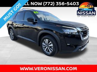Certified 2025 Nissan Pathfinder SL AWD/4WD 360° Tour