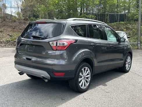 Used 2017 Ford Escape Titanium FWD image 30
