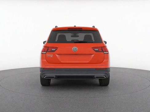 Used 2019 Volkswagen Tiguan S w/ Driver Assistance Package FWD image 7