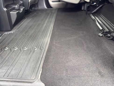 Used 2019 Ford F250 XL w/ STX Appearance Package image 34