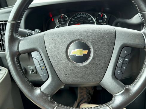 Used 2020 Chevrolet Express 3500 w/ Driver Convenience Package RWD image 19
