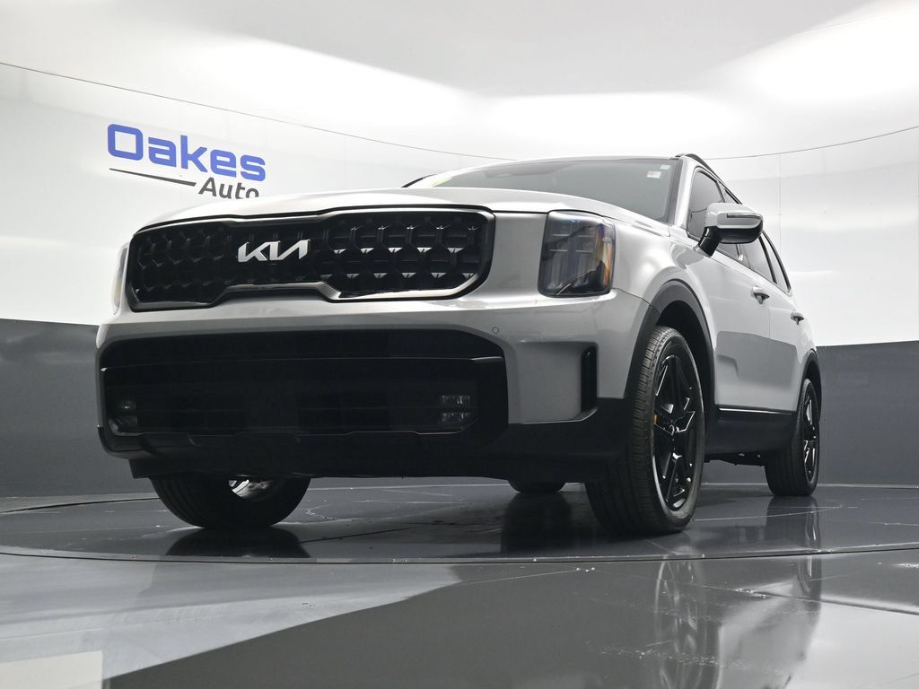 Certified 2024 Kia Telluride SX X-Line AWD/4WD image 43