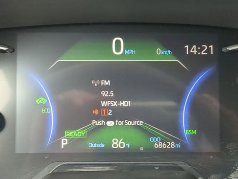 Used 2022 Toyota RAV4 Limited image 28