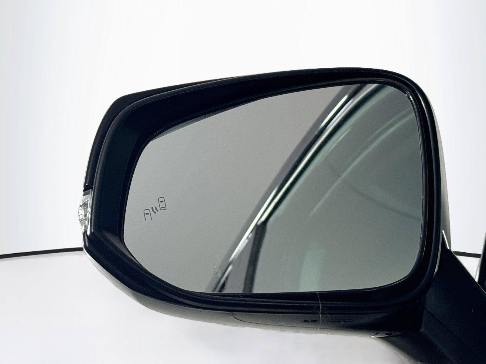 Certified 2025 Toyota RAV4 XLE AWD/4WD image 5