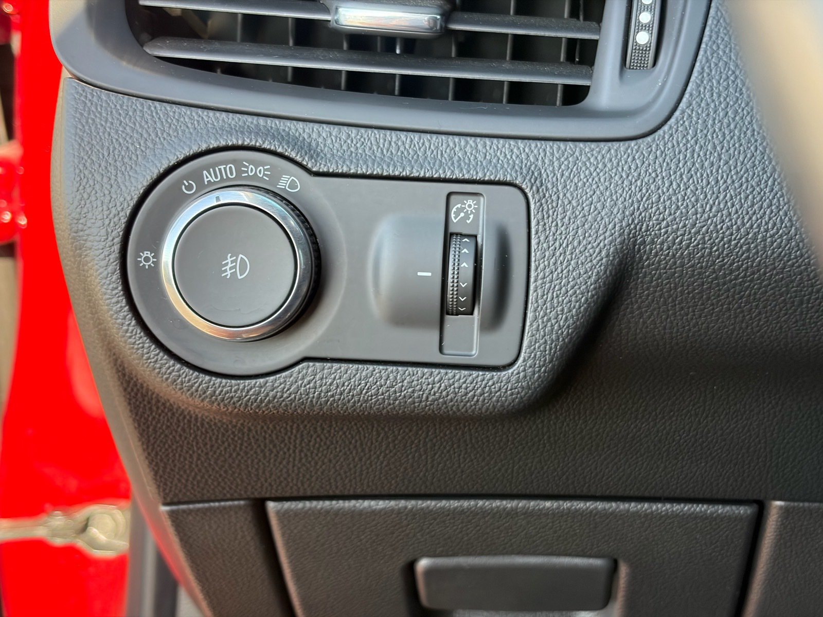 Used 2020 Buick Envision Preferred FWD image 20