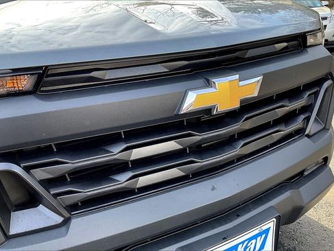 Used 2025 Chevrolet Colorado W/T w/ Advanced Trailering Package image 24