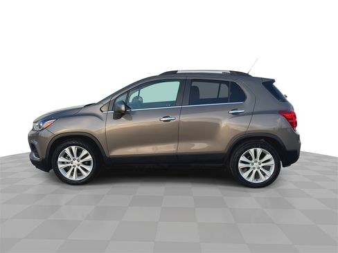Used 2020 Chevrolet Trax Premier image 5